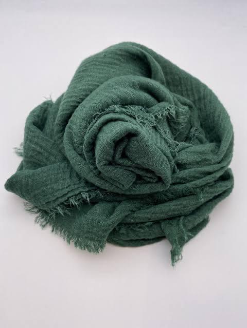 GREEN CRINKLED COTTON HIJAB